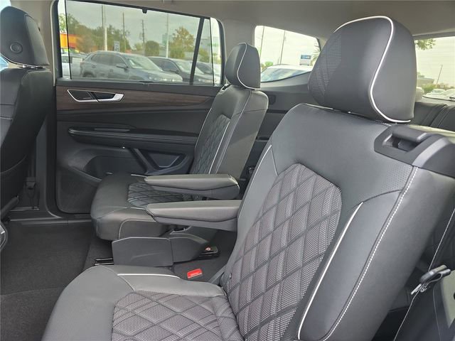 New 2026 Volkswagen Atlas SEL Premium R-Line image 16