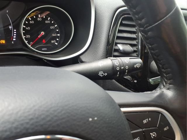 Used 2018 Jeep Compass Latitude AWD/4WD image 21