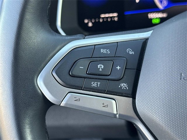 Used 2023 Volkswagen Jetta SE w/ Panoramic Sunroof Package image 10