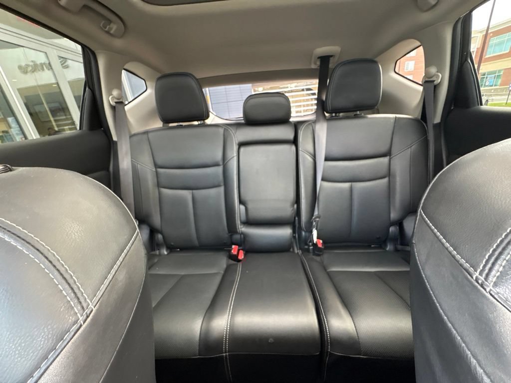 Used 2020 Nissan Murano SL w/ Moonroof Package AWD/4WD image 17