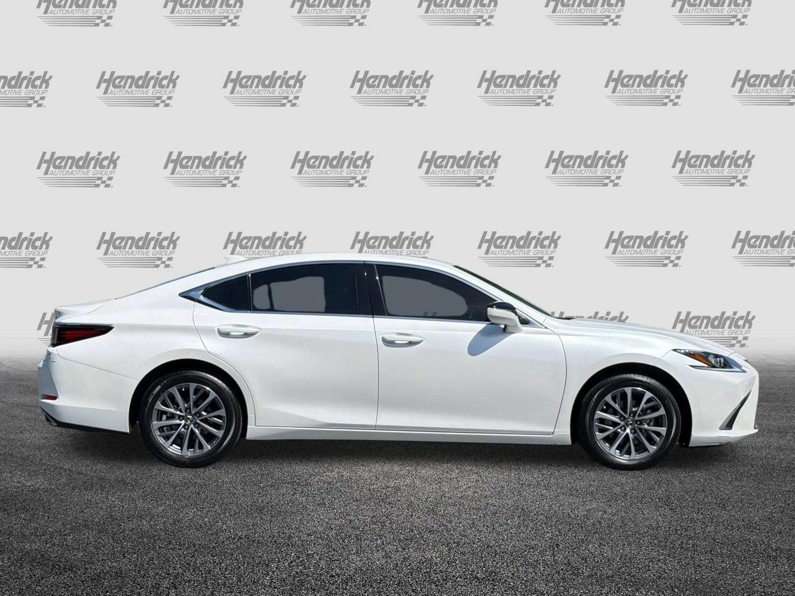 Certified 2025 Lexus ES 350 FWD image 3