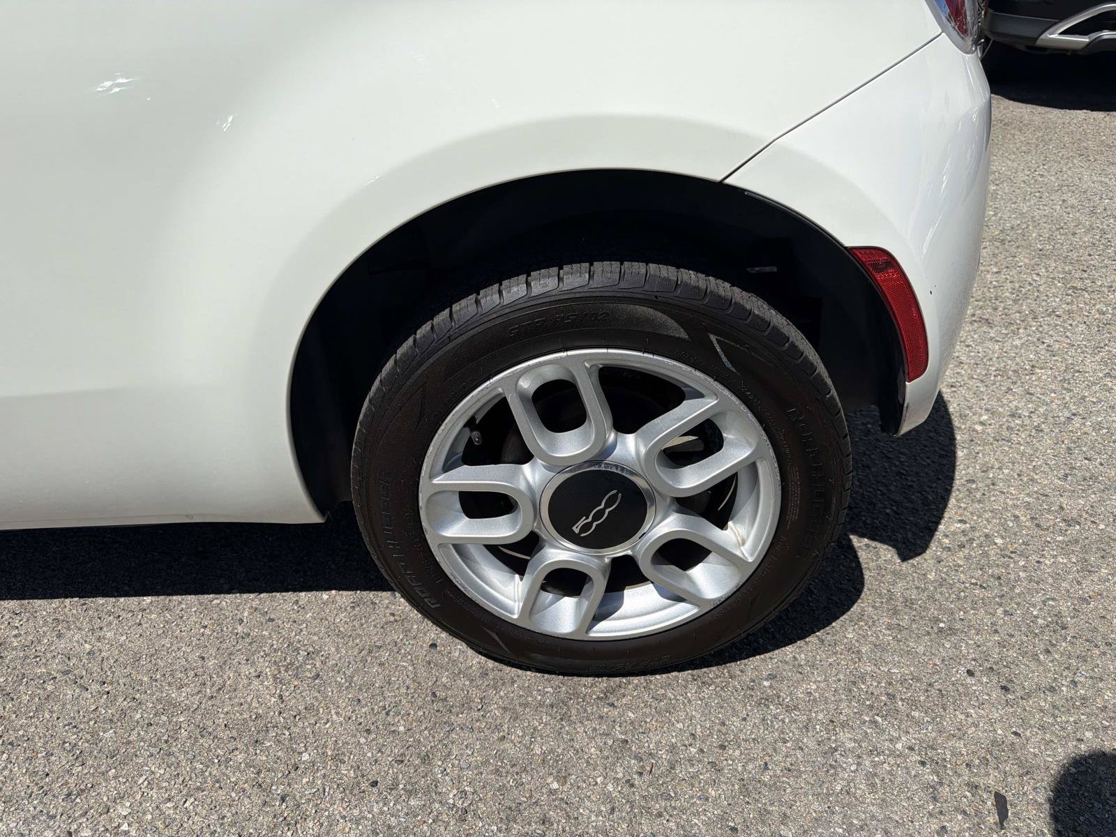 Used 2013 FIAT 500 Pop FWD image 6