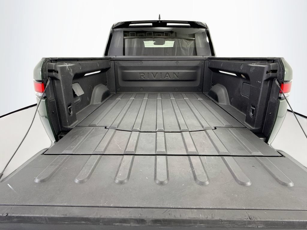 Used 2023 Rivian R1T Adventure Dual AWD/4WD image 28