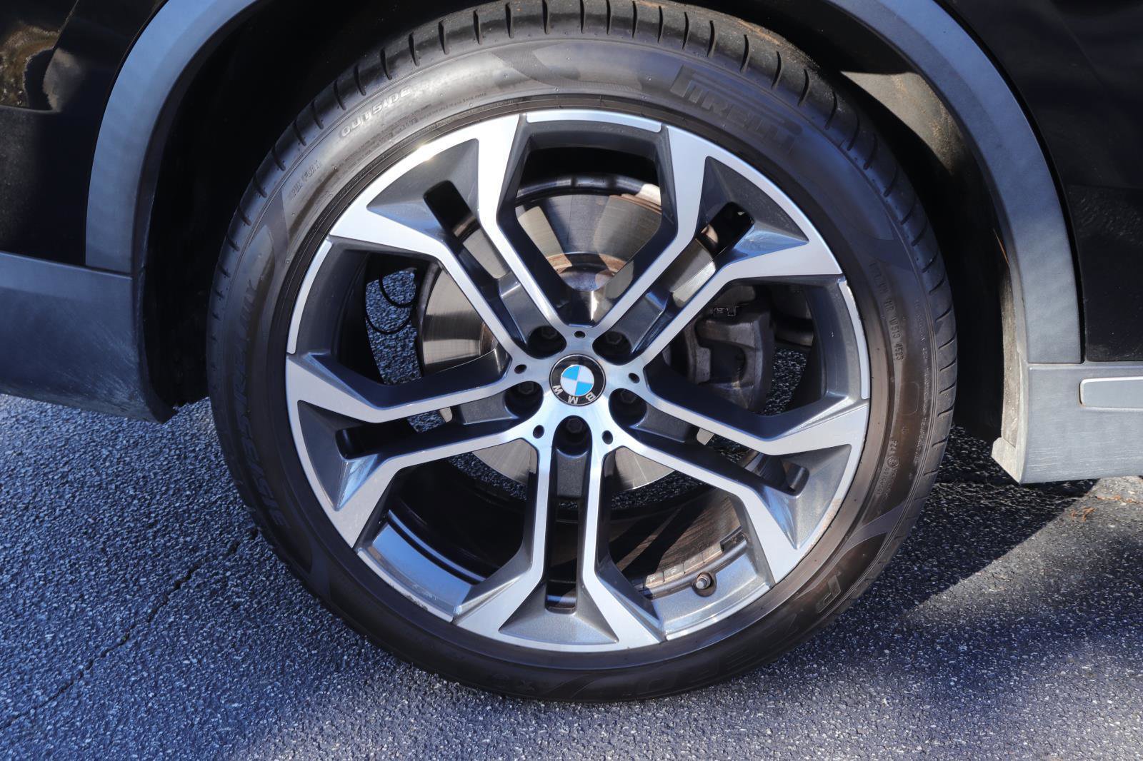 Used 2021 BMW X5 sDrive40i w/ Premium Package image 46