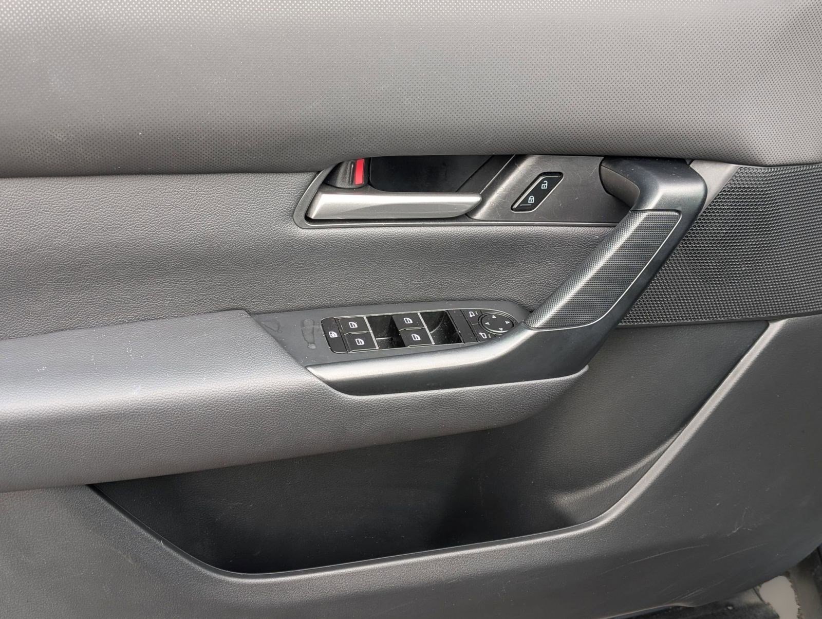 Used 2025 MAZDA CX-50 AWD 2.5 S w/ Premium Package image 14