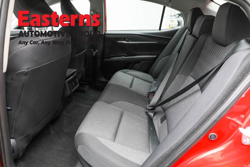 Used 2025 Toyota Camry LE image 20