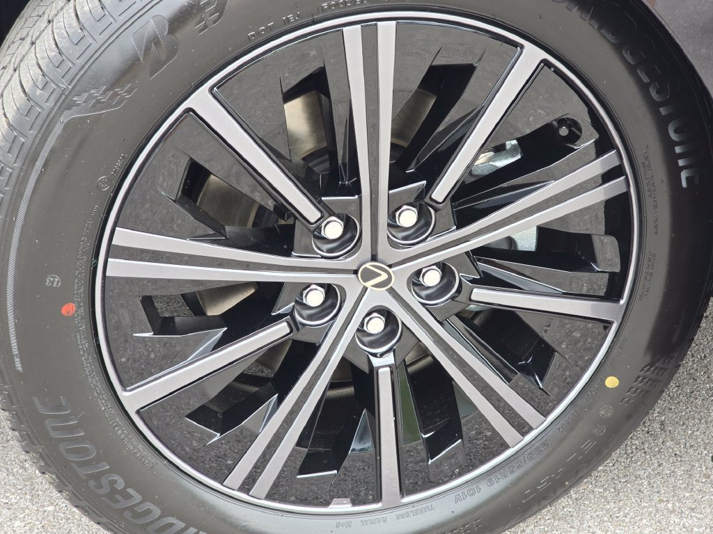 New 2026 Lexus ES 350h AWD w/ Convenience Package image 41