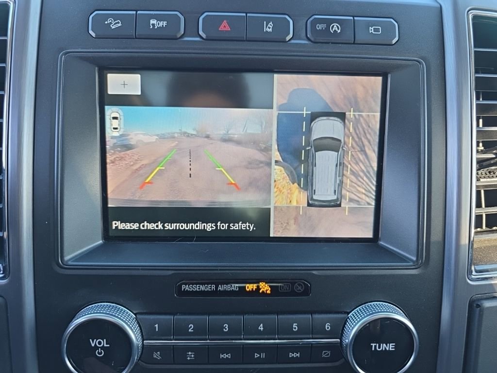 Used 2020 Ford Expedition Platinum image 14