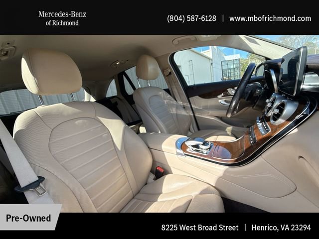 Used 2017 Mercedes-Benz GLC 300 4MATIC image 13
