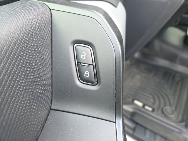 Used 2024 Ford F150 XL w/ Equipment Group 103A High image 17