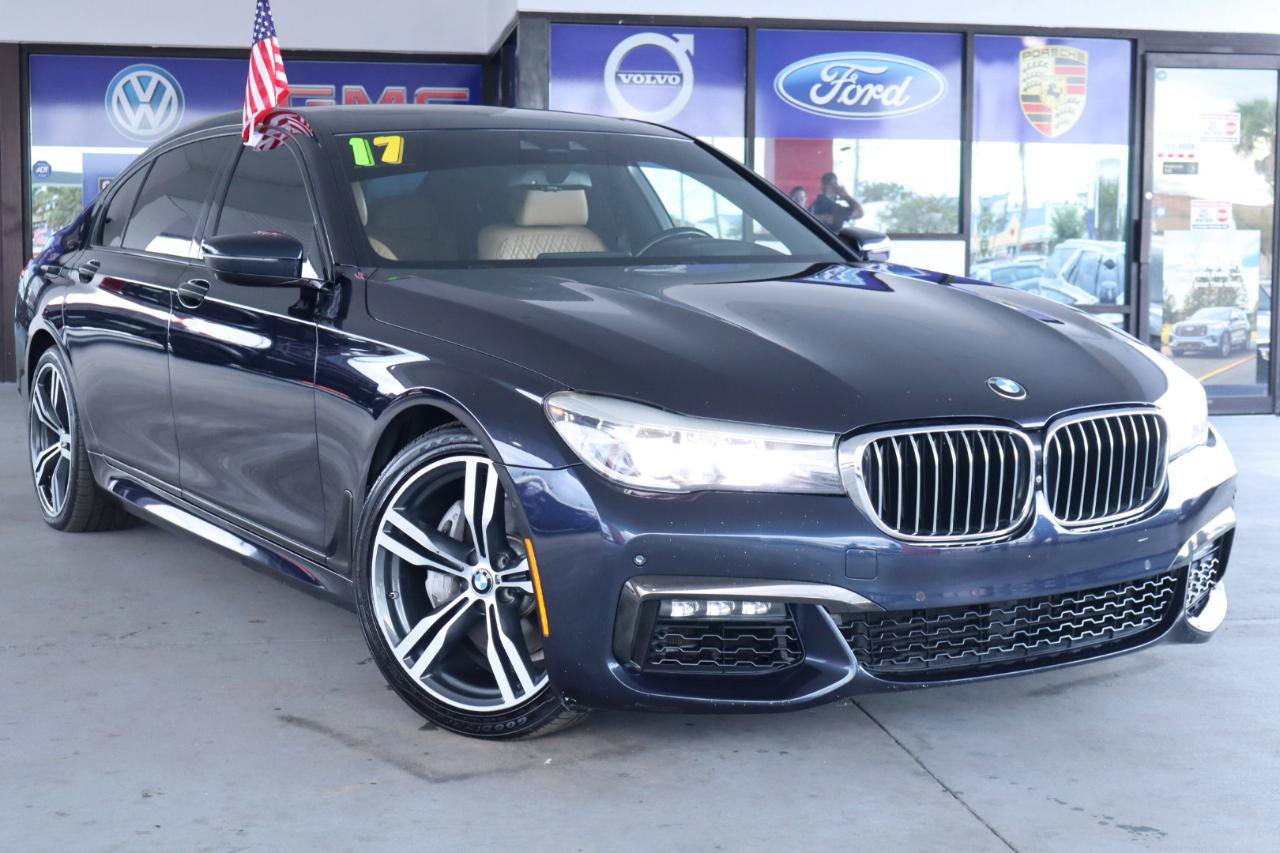 Used 2017 BMW 740i RWD image 2