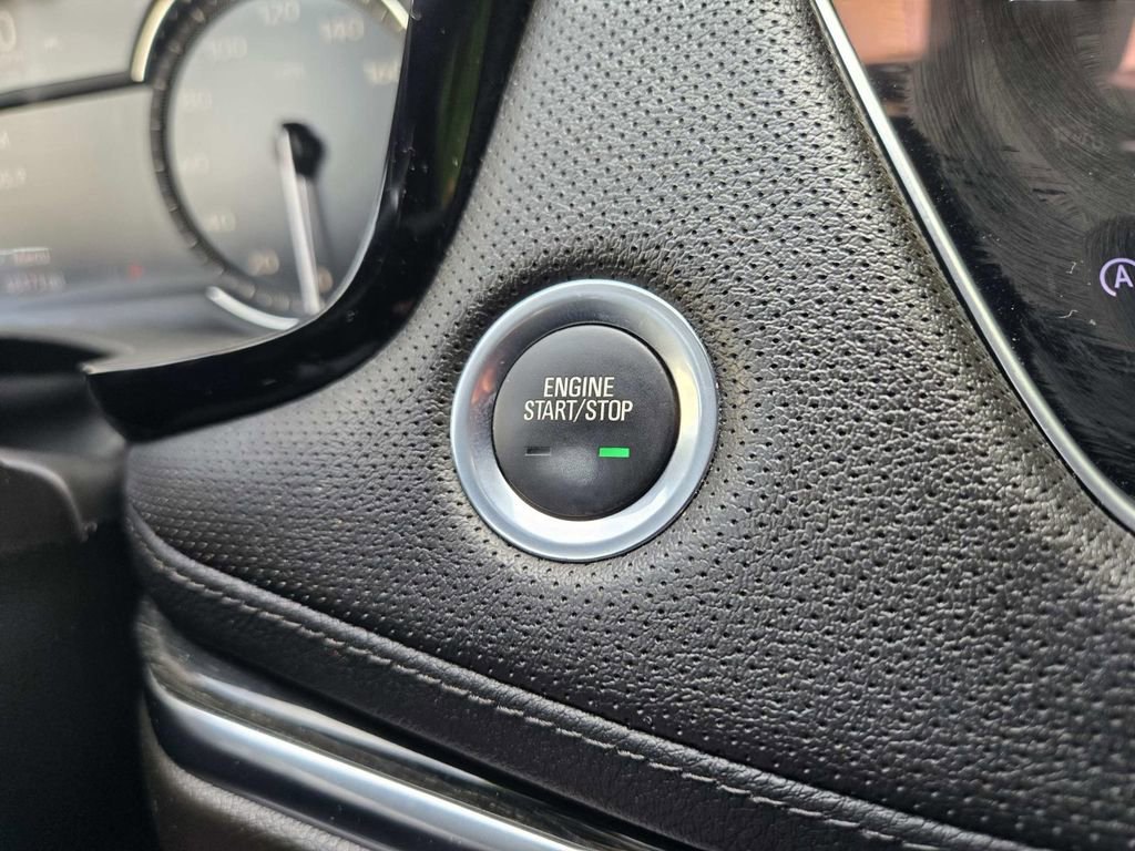 Used 2022 Cadillac XT5 Premium Luxury image 33