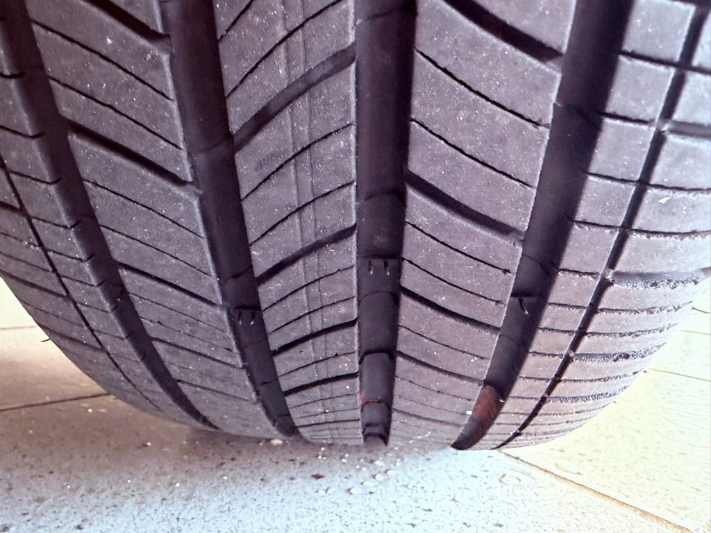 Certified 2024 Lexus ES 350 w/ Premium Package image 16