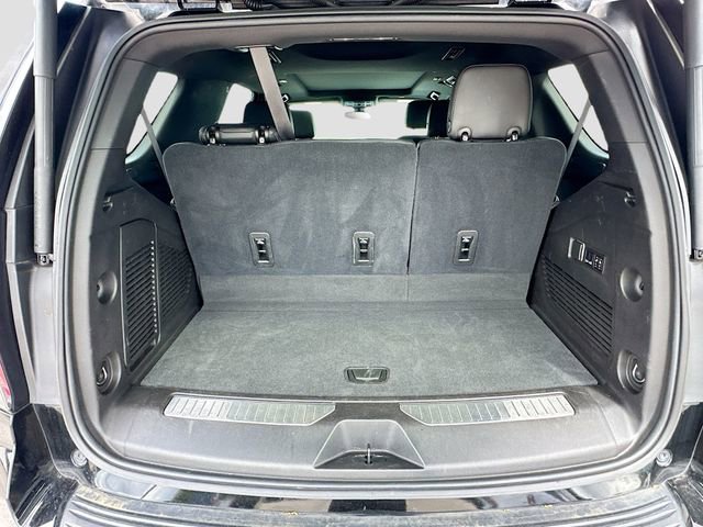 Used 2021 Chevrolet Tahoe RST w/ Luxury Package AWD/4WD image 27