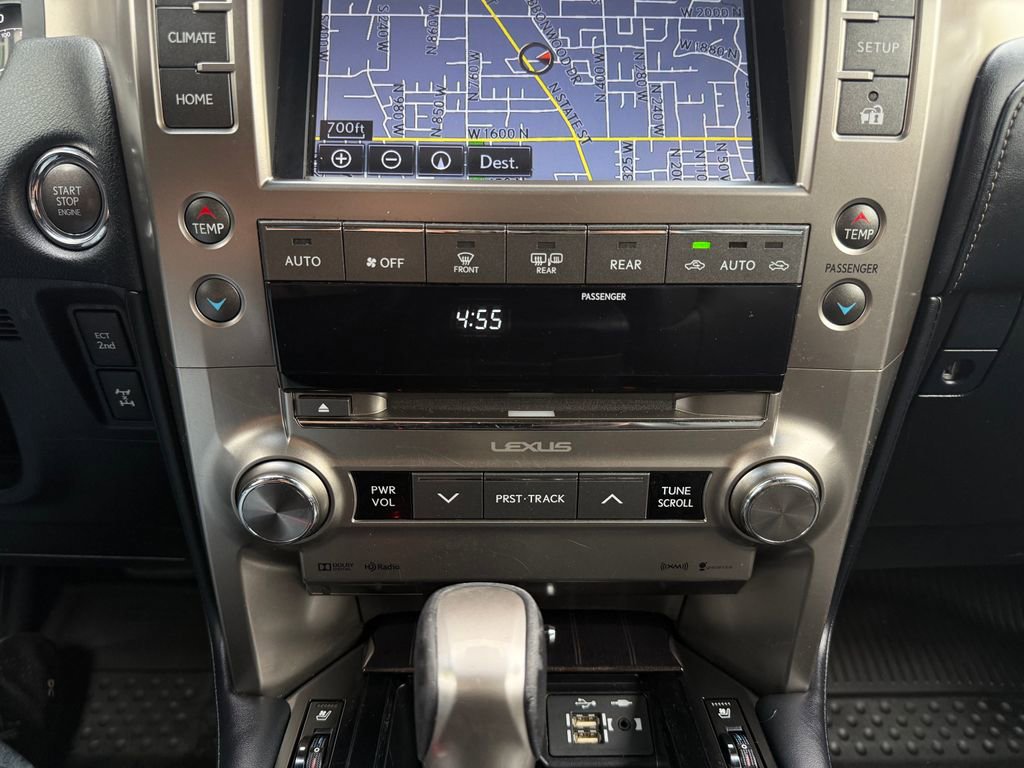 Used 2020 Lexus GX 460 Premium w/ Premium Package image 41