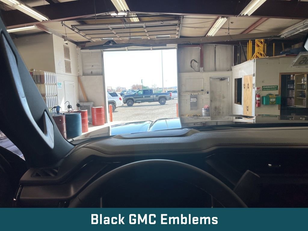 New 2026 GMC Sierra 2500 AT4 w/ Technology Package image 9