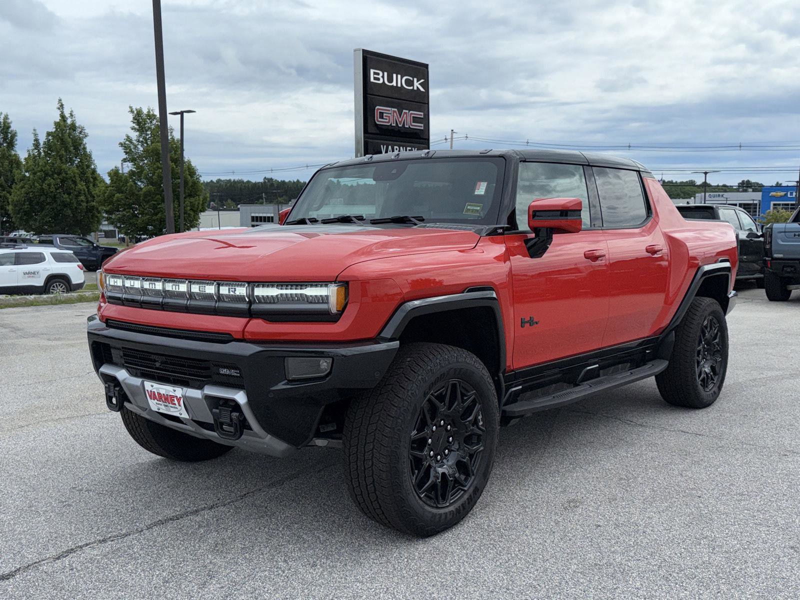 New 2025 GMC Hummer EV 3X w/ LPO, Dark Essentials Package image 1