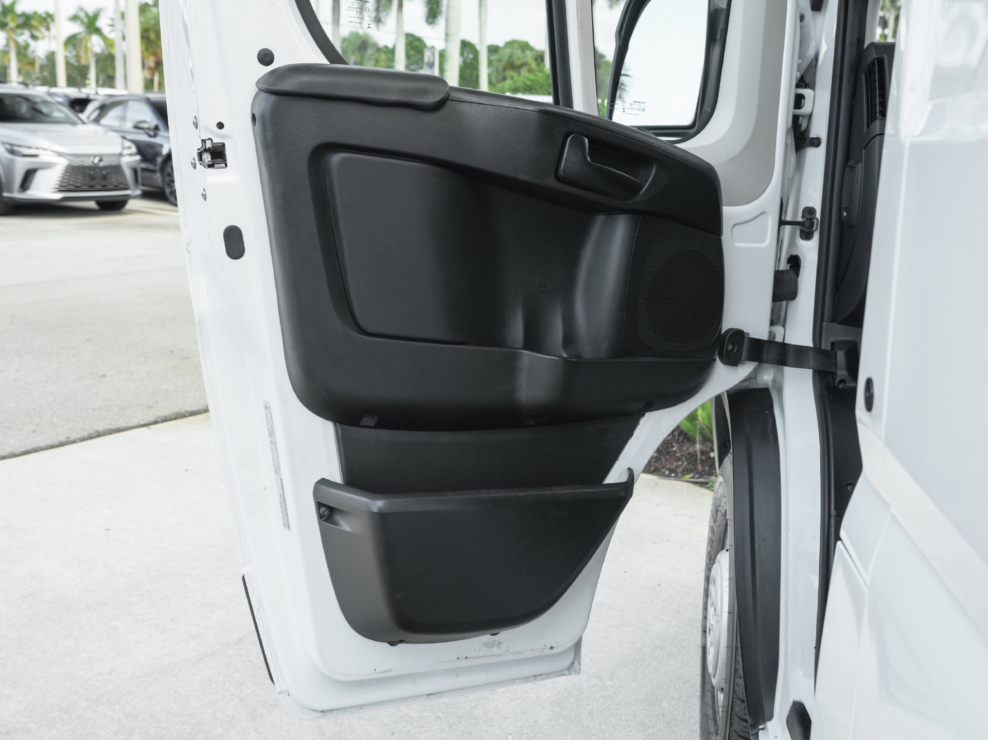 Used 2022 RAM ProMaster 2500 FWD image 37
