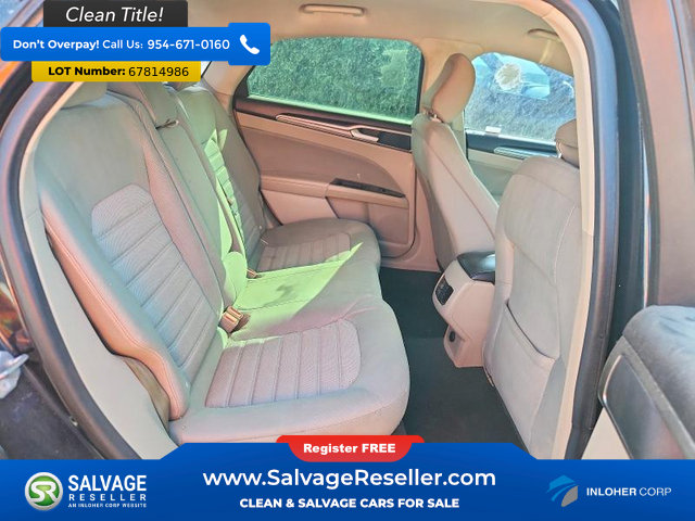 Used 2020 Ford Fusion SE FWD image 13