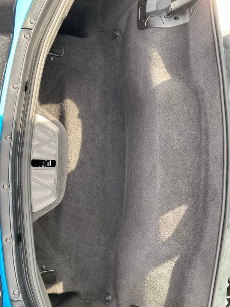 Used 2020 Chevrolet Corvette Stingray Premium Cpe w/ 3LT Preferred Equipment Group image 24