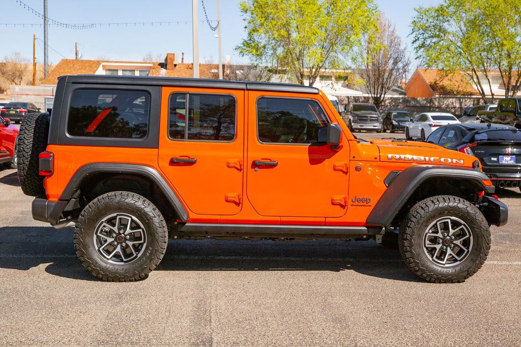 Used 2025 Jeep Wrangler Rubicon w/ Convenience Group image 4