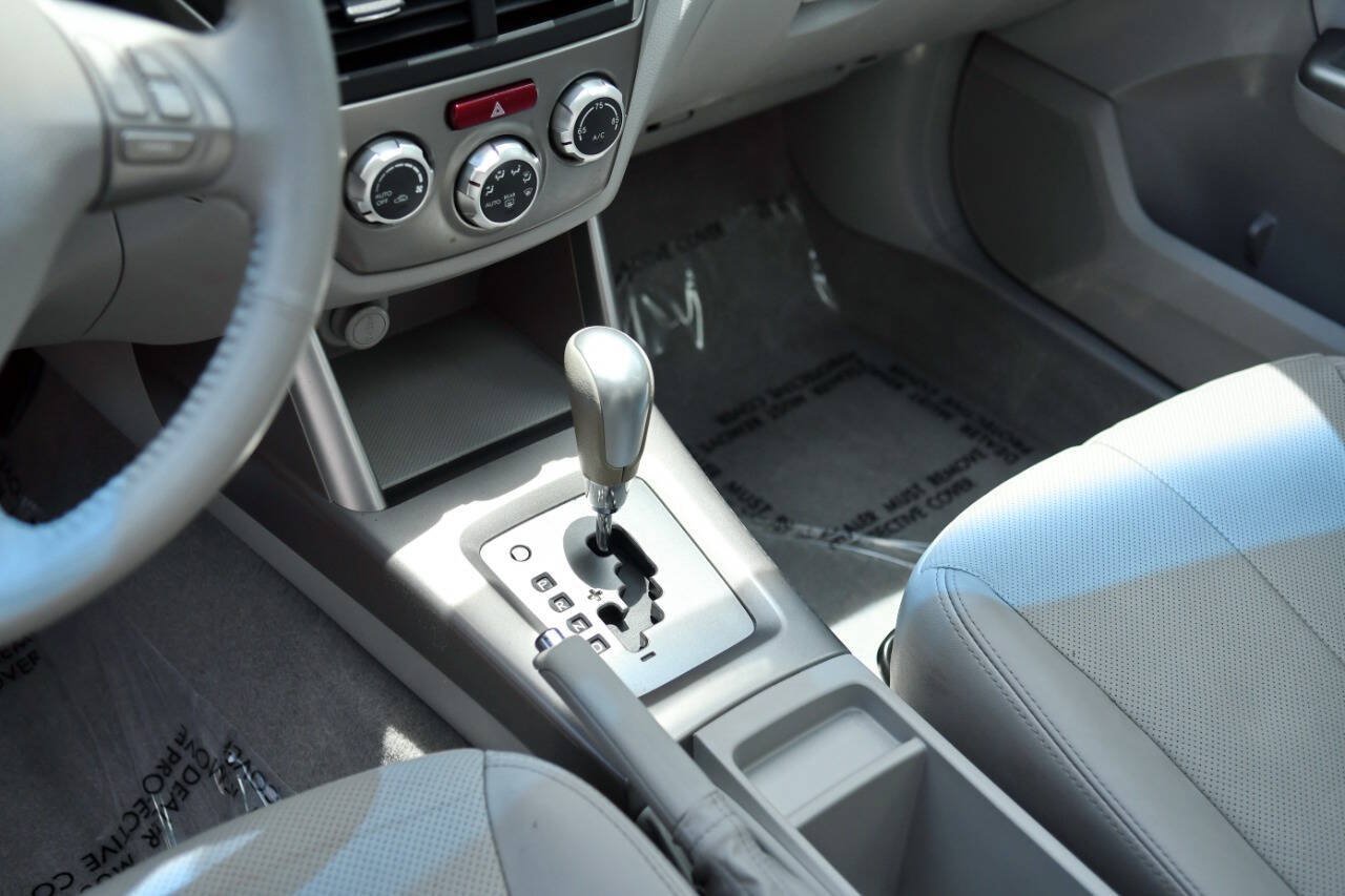 Used 2010 Subaru Forester 2.5X Limited AWD/4WD image 22