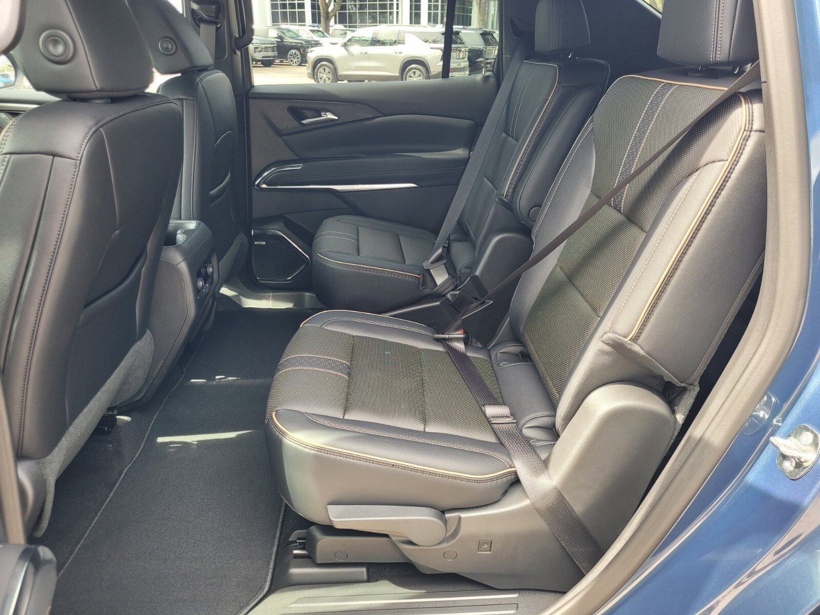New 2026 Chevrolet Traverse High Country image 21