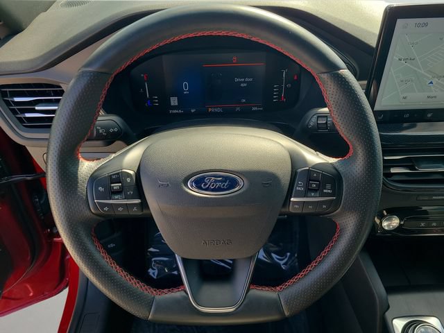 Used 2024 Ford Escape ST-Line w/ Tech Pack #1 FWD image 25