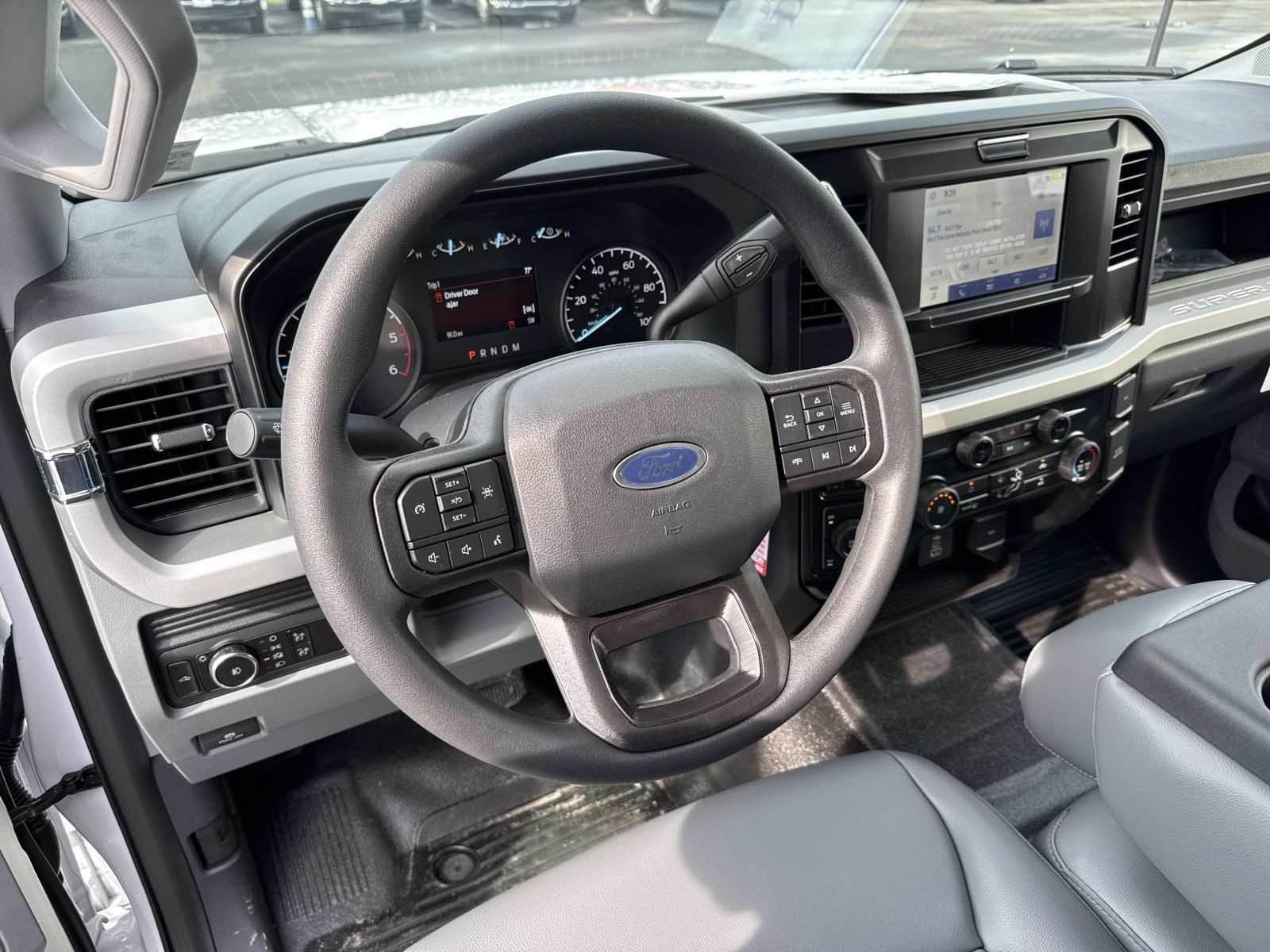 New 2026 Ford F350 XL w/ XL Chrome Package AWD/4WD image 14
