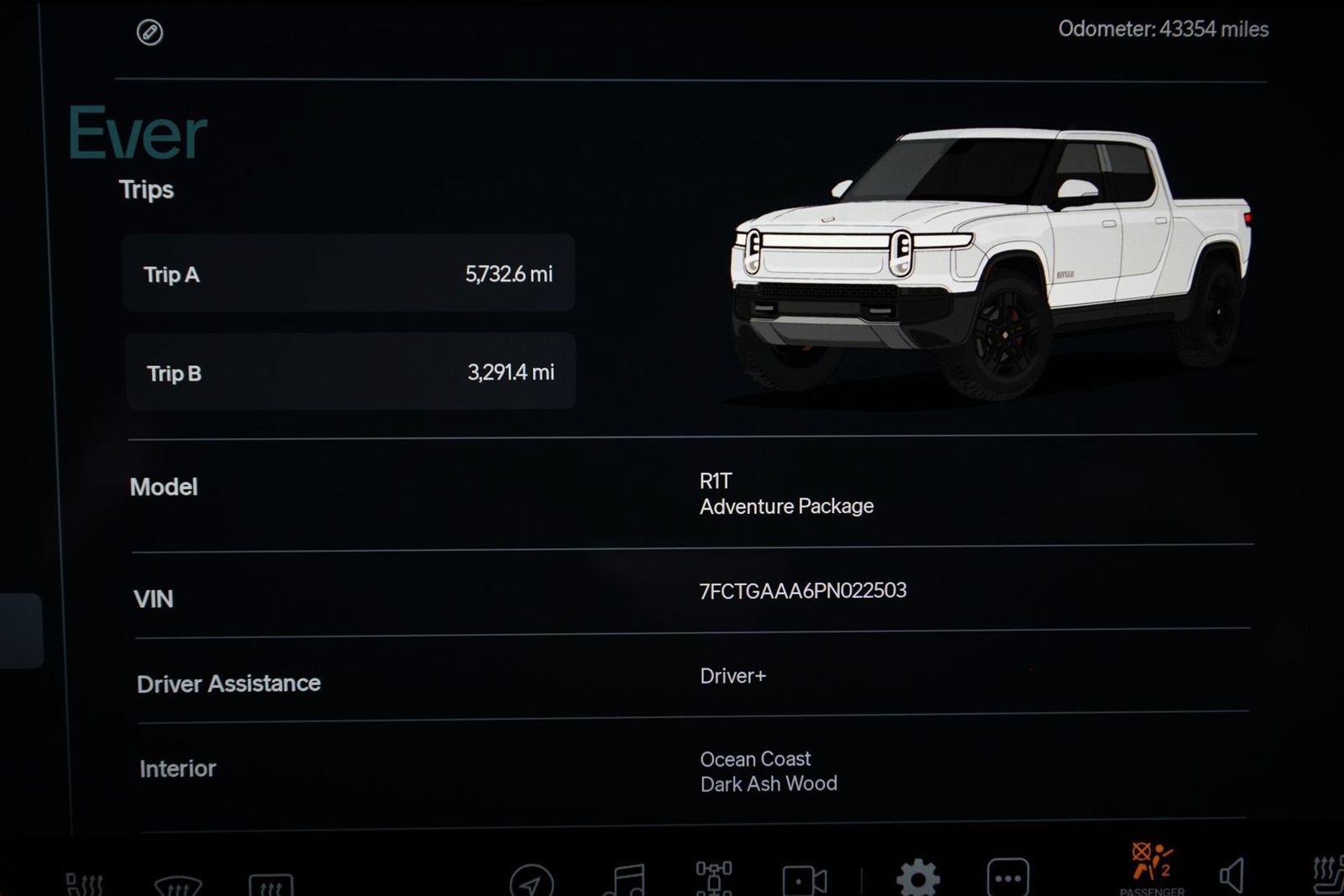 Used 2023 Rivian R1T Adventure Quad AWD/4WD image 7