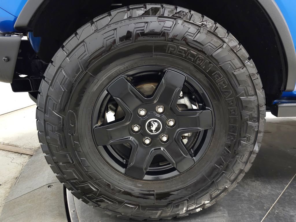 Used 2022 Ford Bronco Black Diamond AWD/4WD image 12
