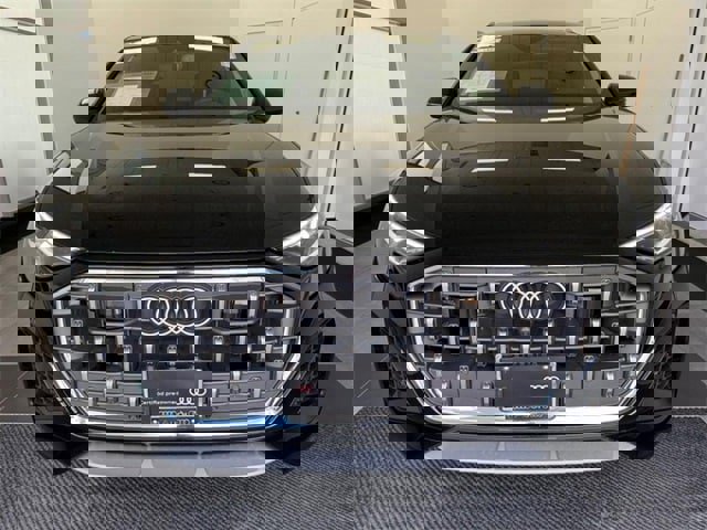 Certified 2025 Audi Q8 Premium image 8