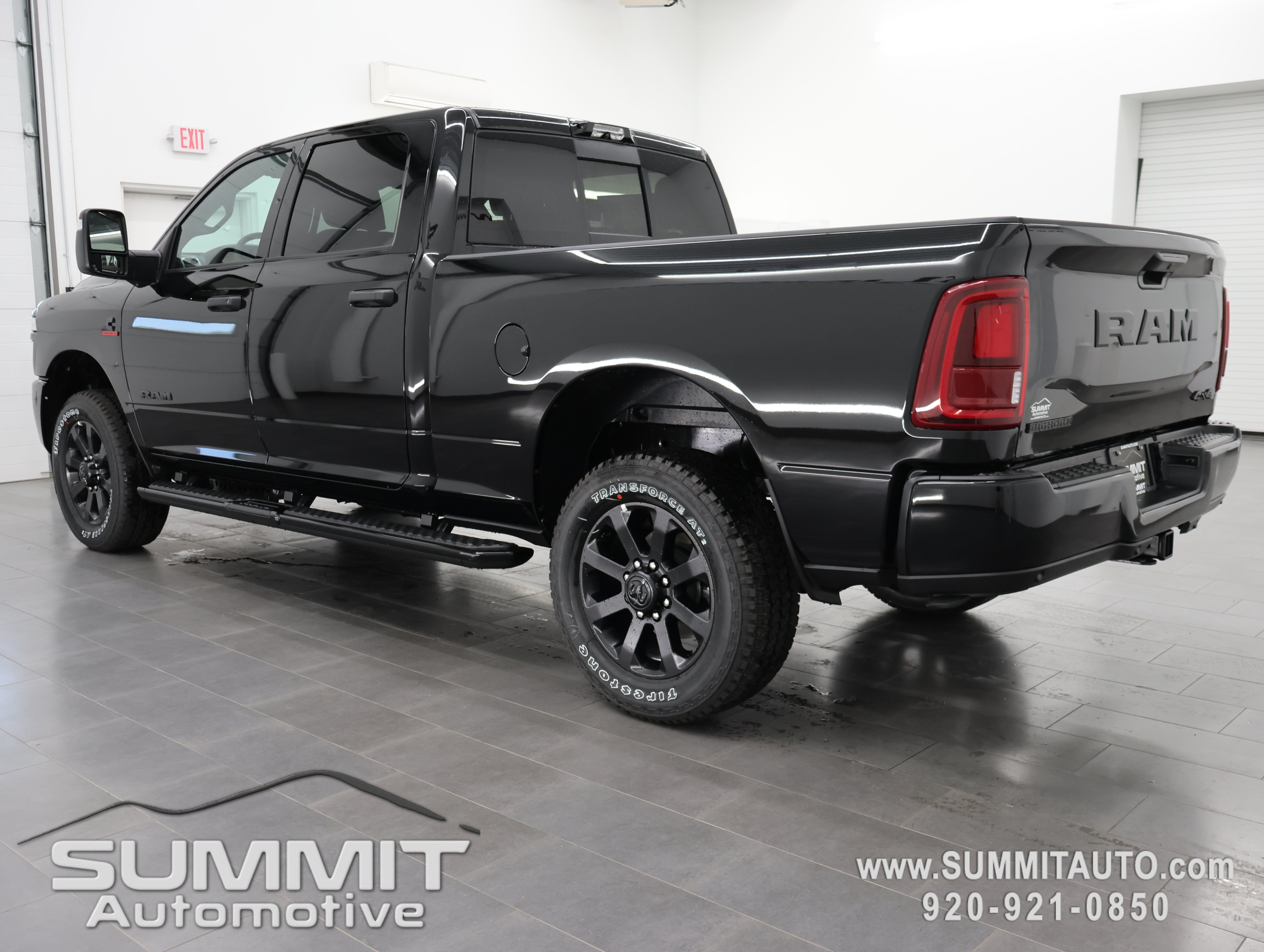 New 2026 RAM 3500 Big Horn AWD/4WD image 6