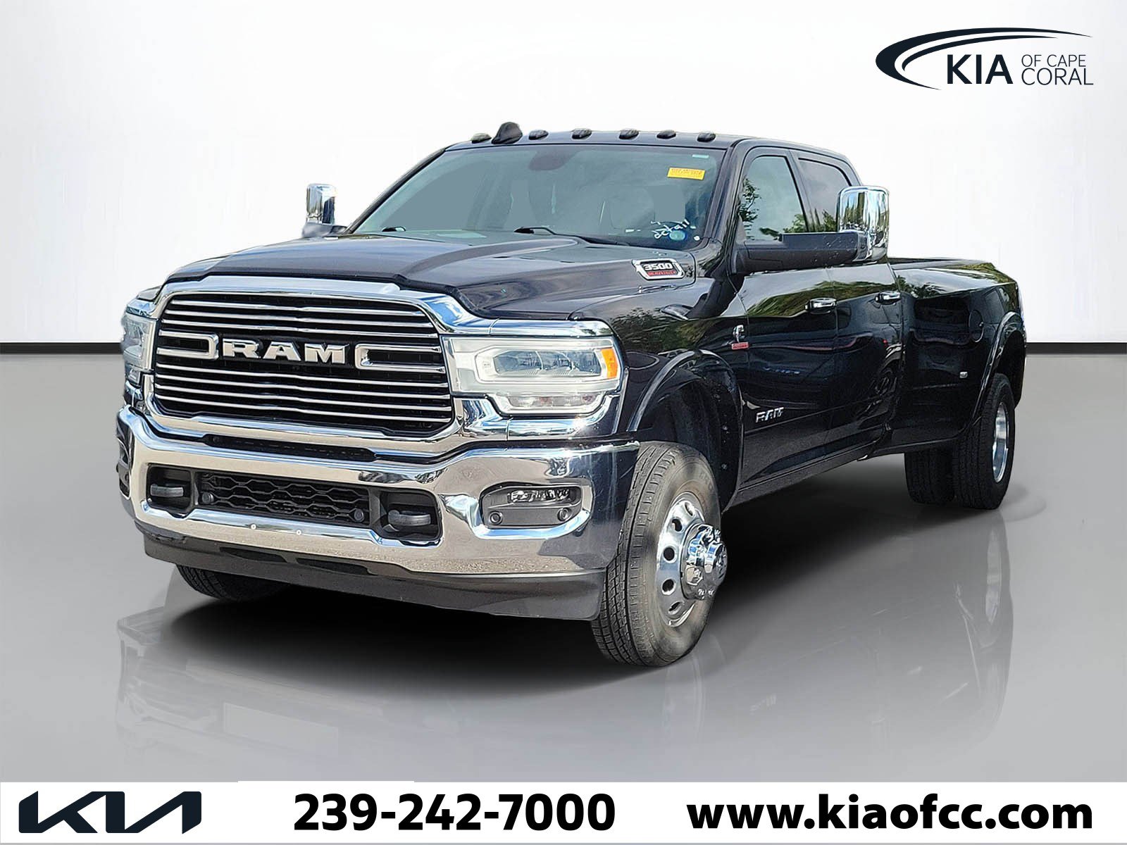Used 2020 RAM 3500 Laramie image 3