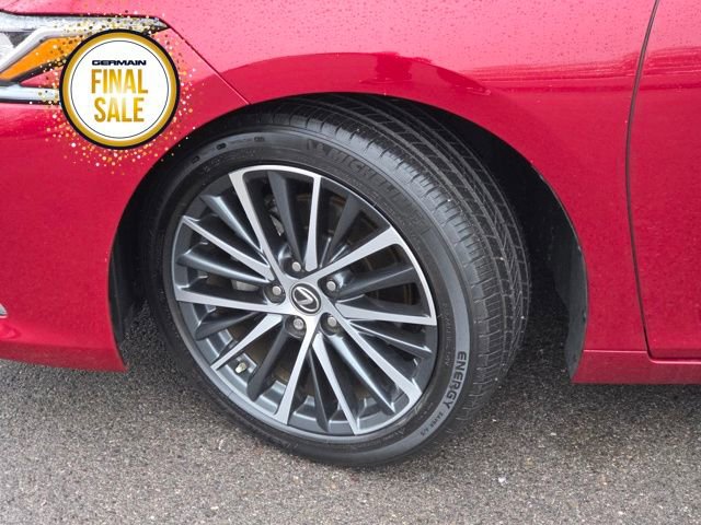 Certified 2025 Lexus ES 350 w/ Premium Package image 10