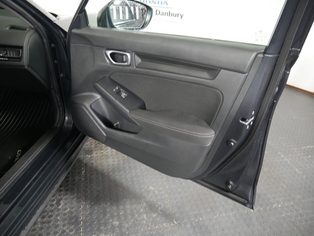Used 2024 Honda Civic LX image 6