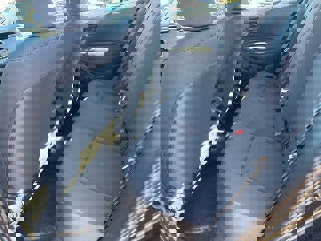 Used 2025 Toyota Corolla LE image 9