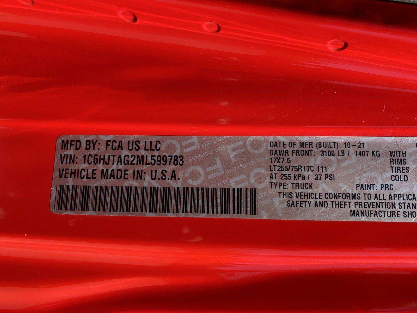 Used 2021 Jeep Gladiator Willys image 24