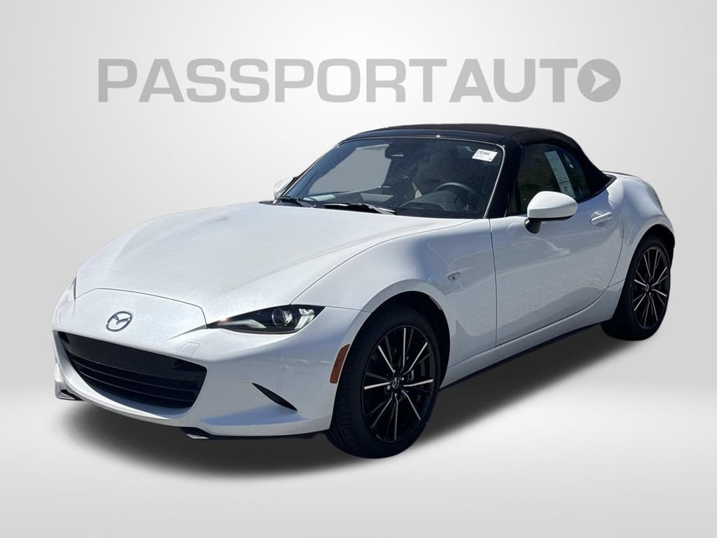 New 2026 MAZDA MX-5 Miata Grand Touring RWD image 1