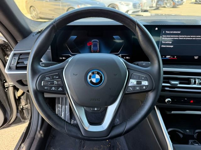 Certified 2023 BMW i4 eDrive40 RWD image 19