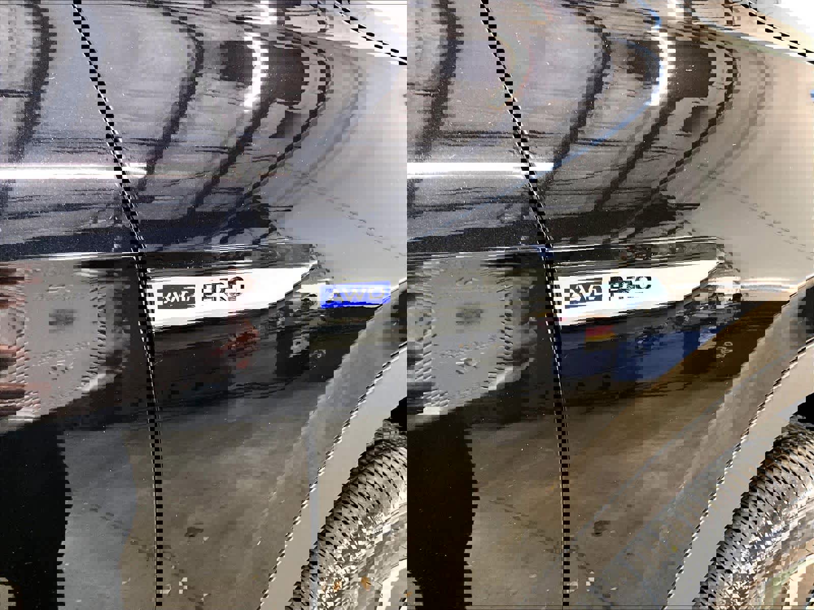 New 2026 Volkswagen ID.4 Pro image 26