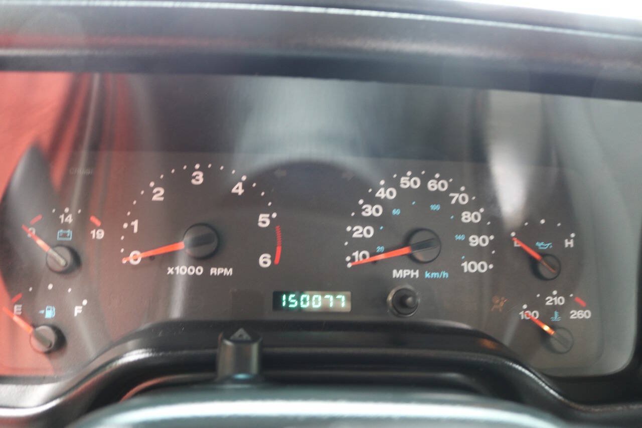 Used 2006 Jeep Wrangler X AWD/4WD image 88