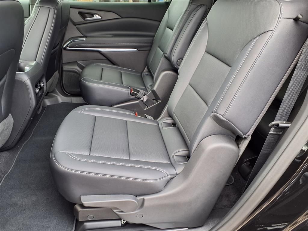 New 2026 Chevrolet Traverse LT w/ Midnight/Sport Edition image 9