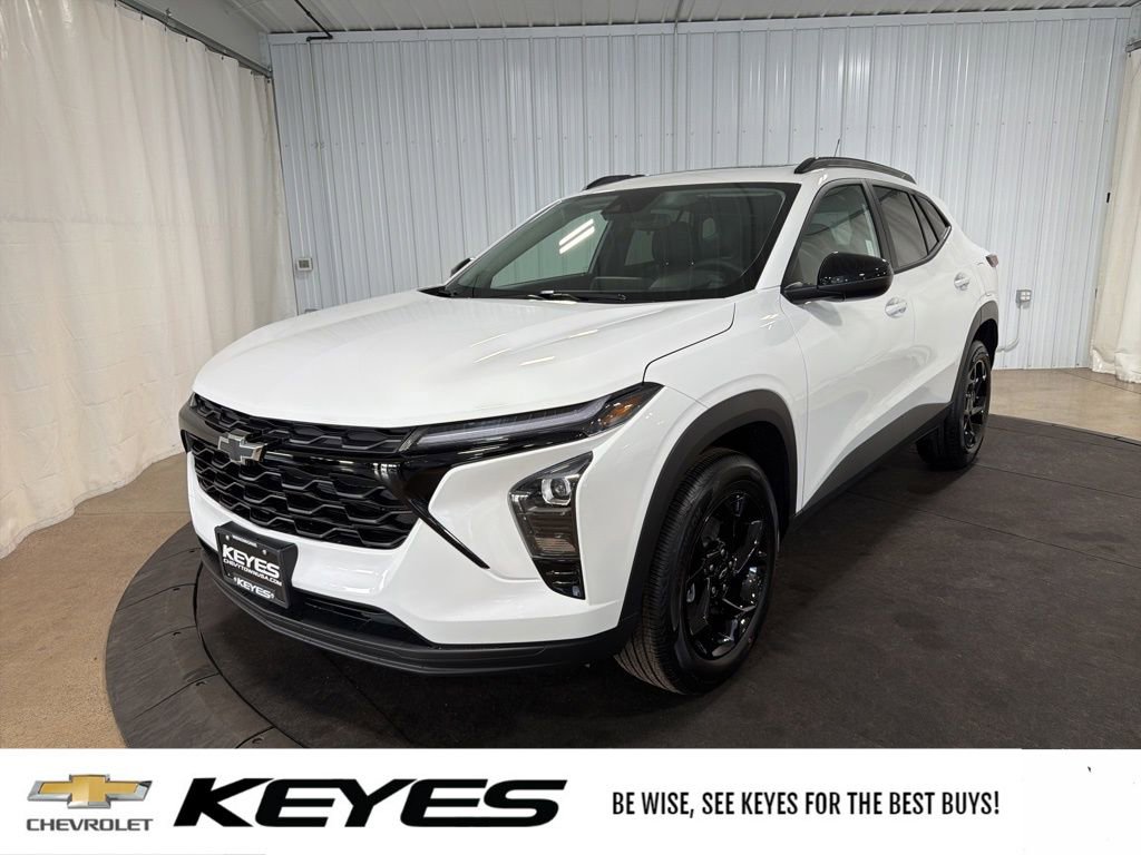 New 2026 Chevrolet Trax LT w/ Sunroof Package image 1