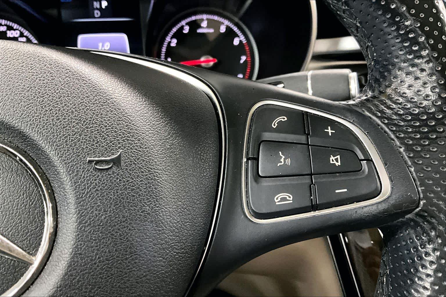 Used 2016 Mercedes-Benz GLC 300 image 24