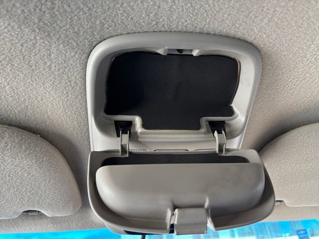 Used 1999 Dodge Ram 3500 Truck ST image 27