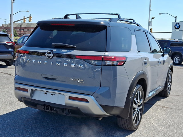 Used 2025 Nissan Pathfinder Platinum w/ Cargo Package image 6