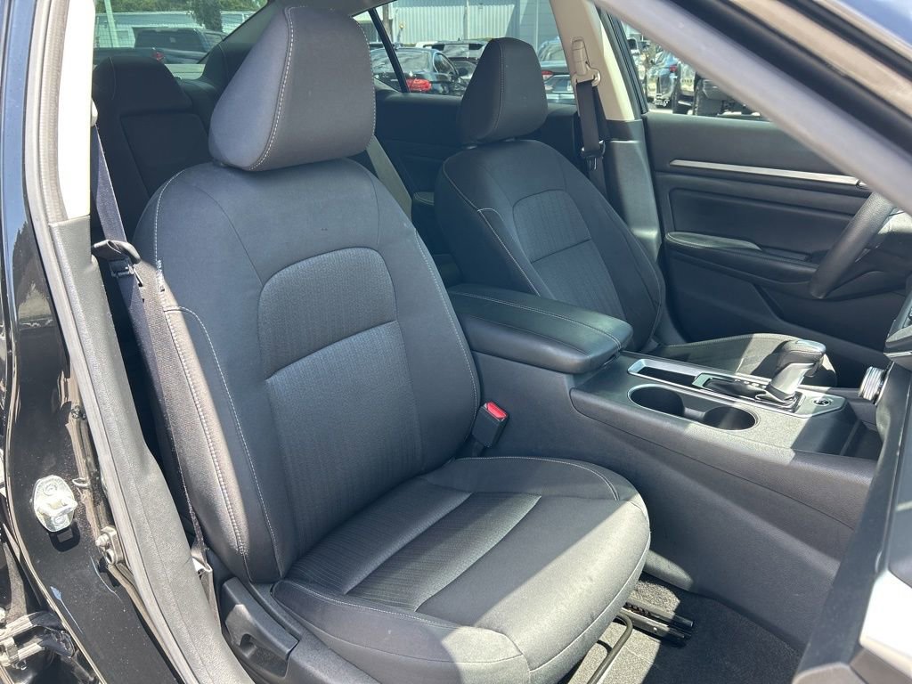 Used 2022 Nissan Altima 2.5 SV FWD image 44
