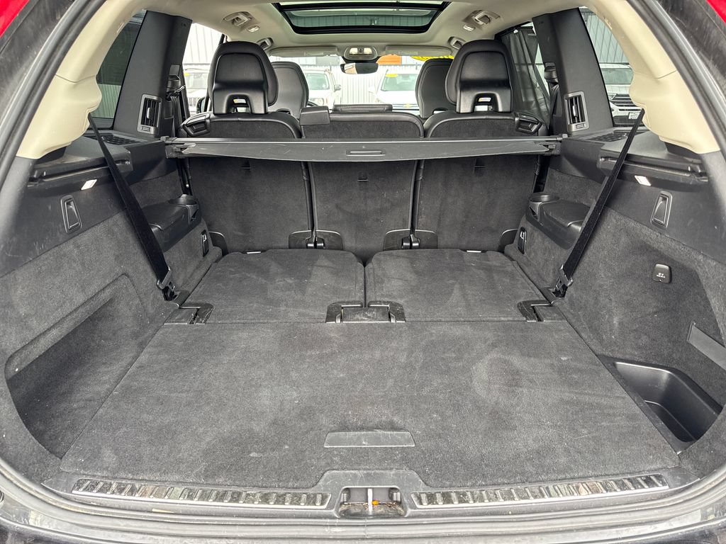 Used 2023 Volvo XC90 T8 Ultimate AWD/4WD image 24