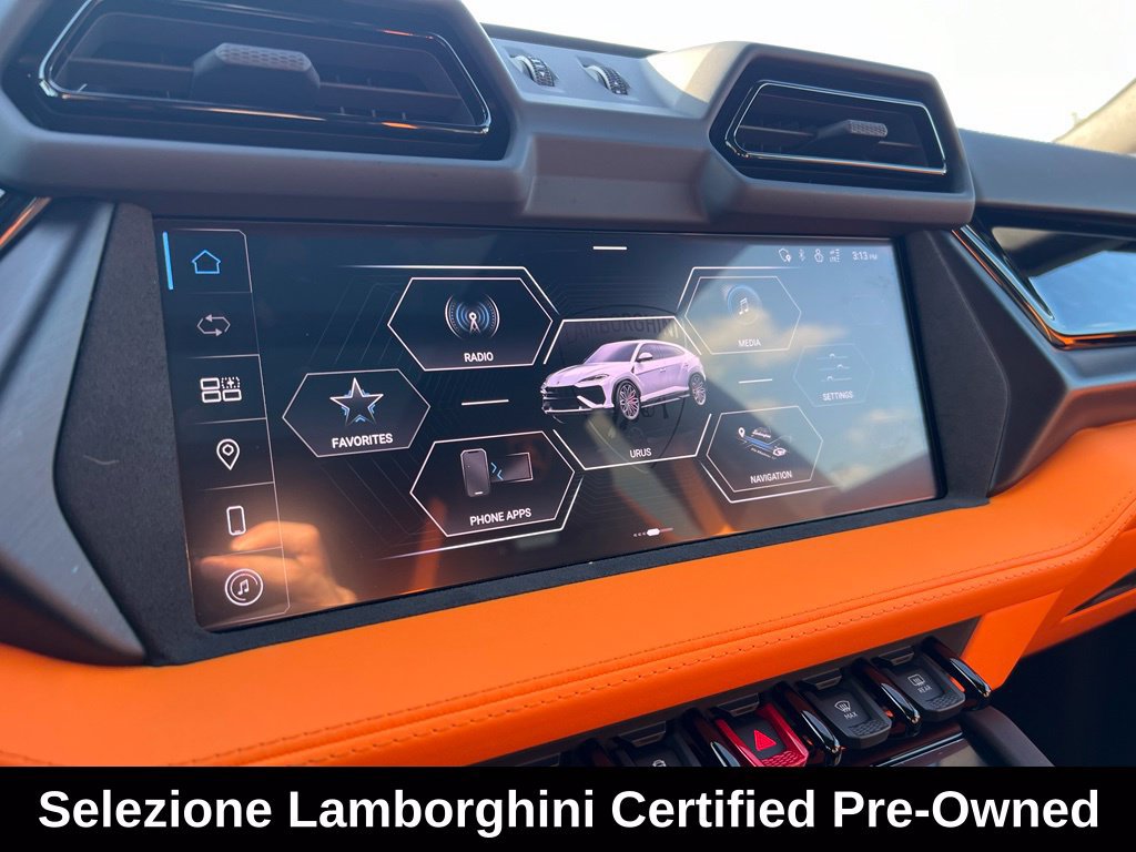 Used 2025 Lamborghini Urus SE AWD/4WD image 20